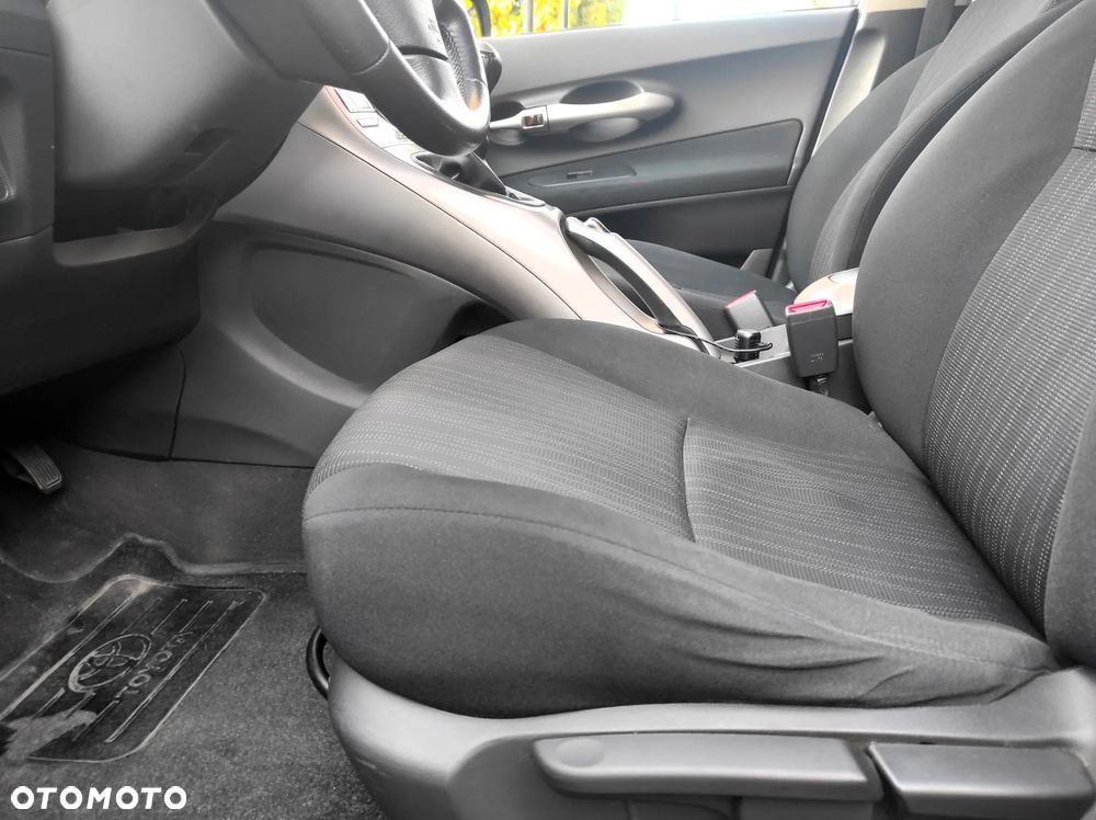 Toyota Auris - 9
