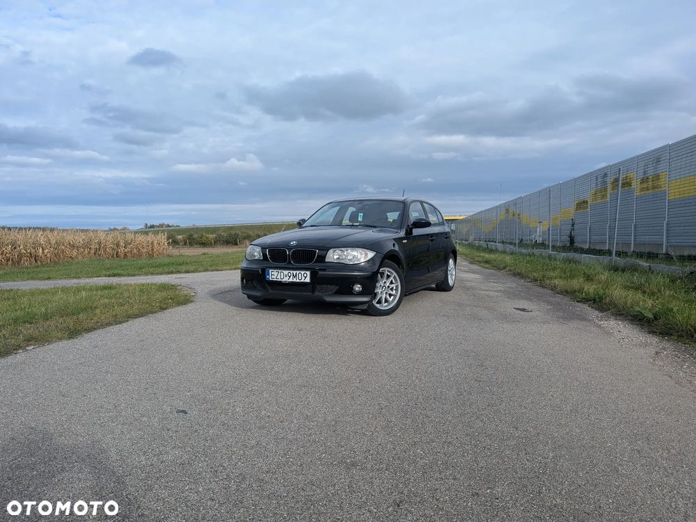 BMW Seria 1 116i - 23