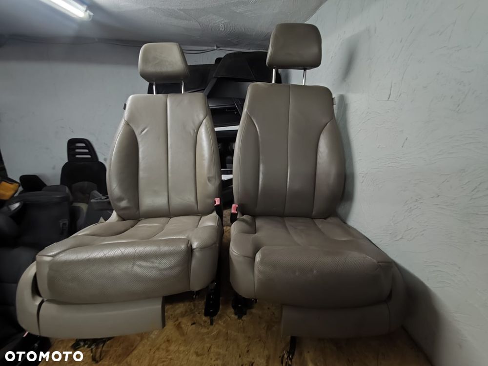 VW PASSAT B6 05- FOTELE KANAPA SKÓRA KOMPLET - 1