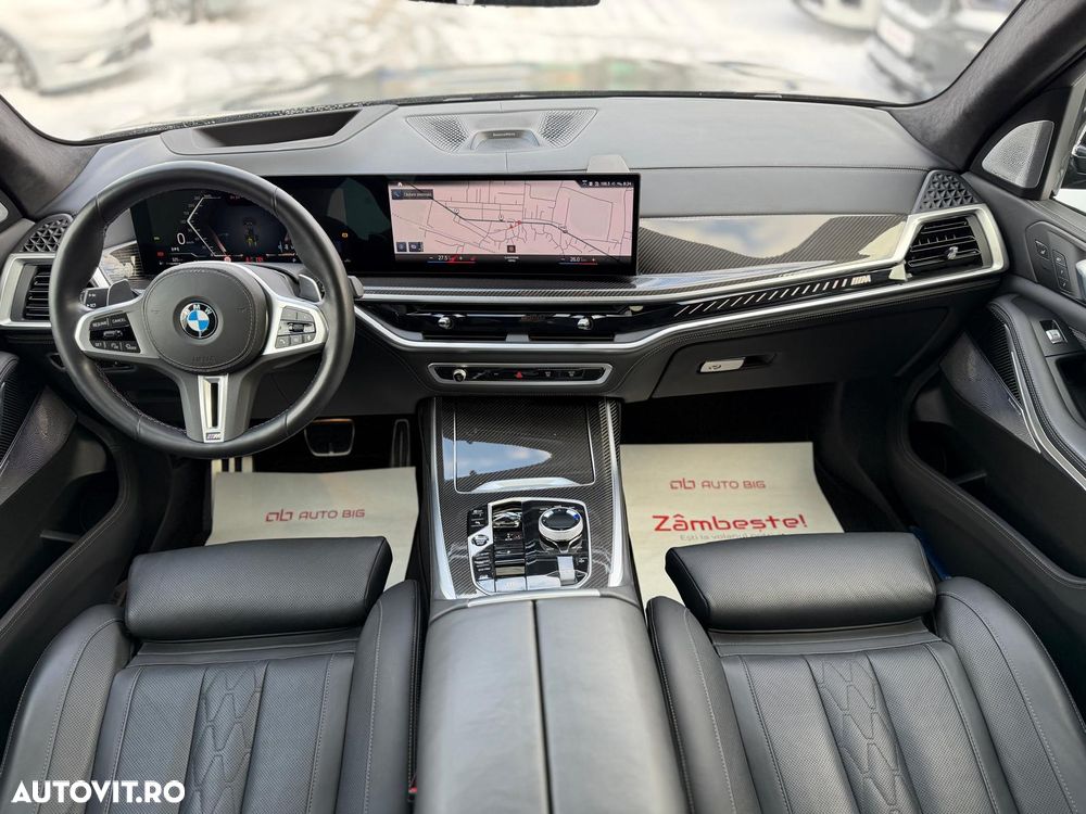 BMW X7 M60i xDrive AT MHEV - 30