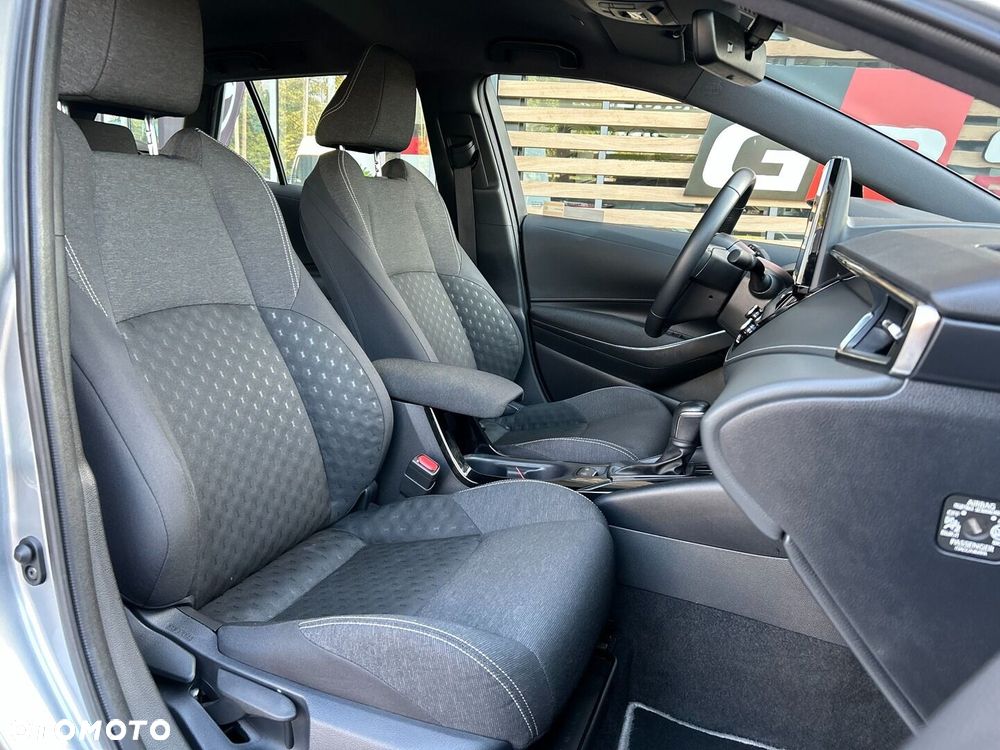 Toyota Corolla 1.8 Hybrid Comfort - 10