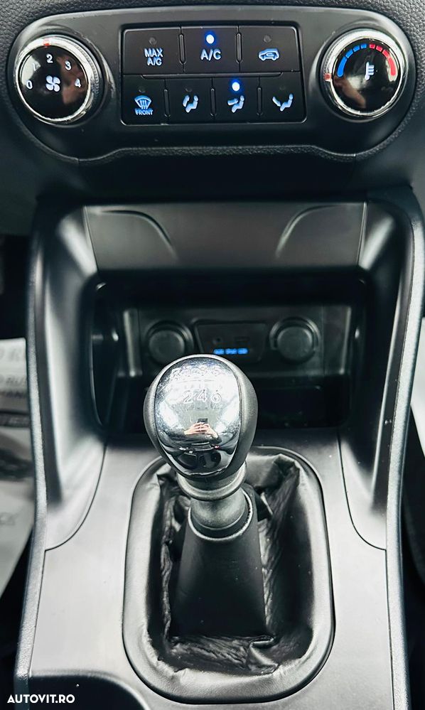 Hyundai ix35 1.7 CRDI 2WD blue Style - 24