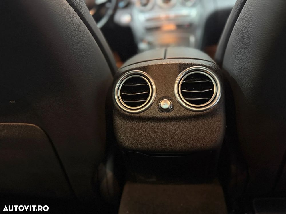 Mercedes-Benz C - 14