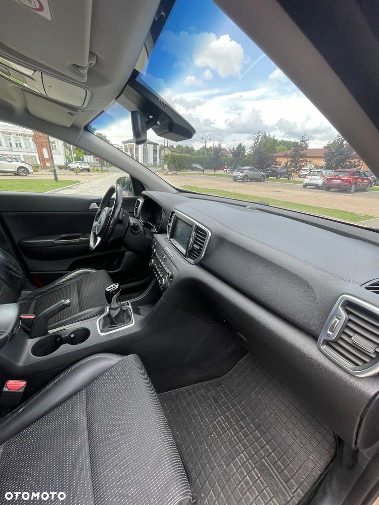 Kia Sportage 2.0 CRDI Business Line 4WD - 9