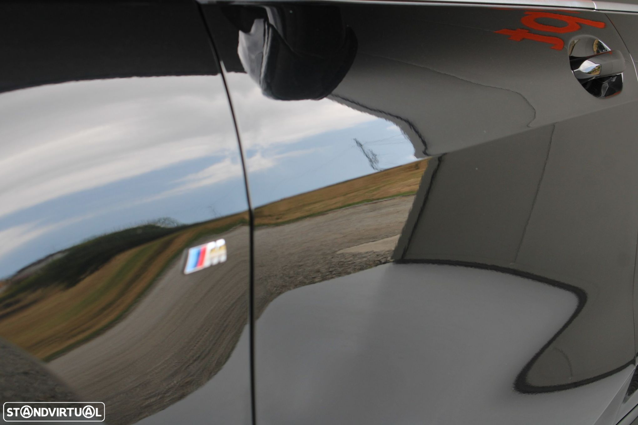 BMW 118 i Pack Desportivo M Auto - 36