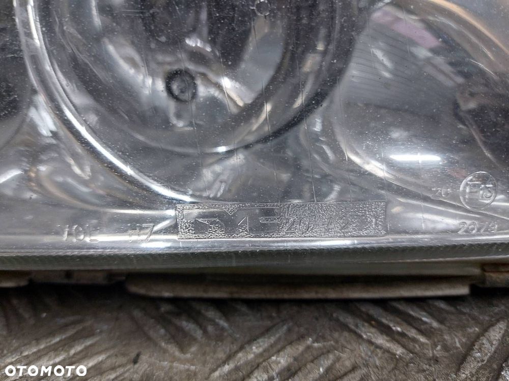 LAMPA PRAWY PRZÓD + KIERUNKOWSKAZ VOLVO V40 S40 I LIFT 30899683 - 2
