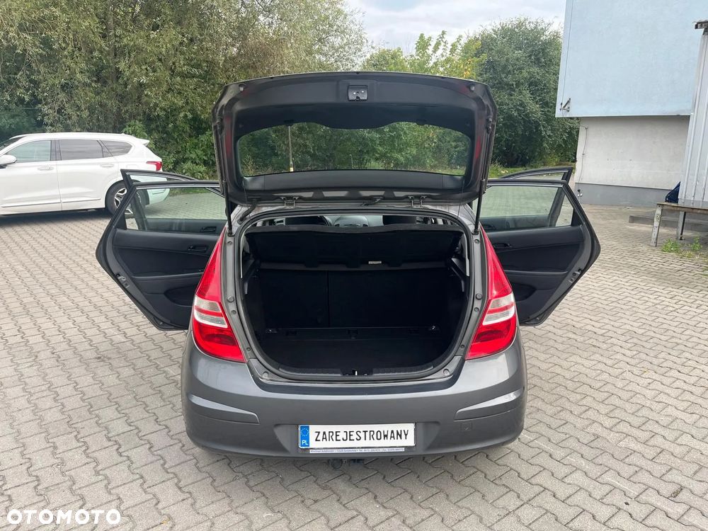 Hyundai i30 1.4 Classic - 18