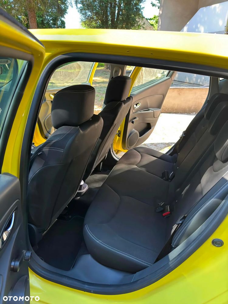Renault Clio 1.2 16V Expression - 7