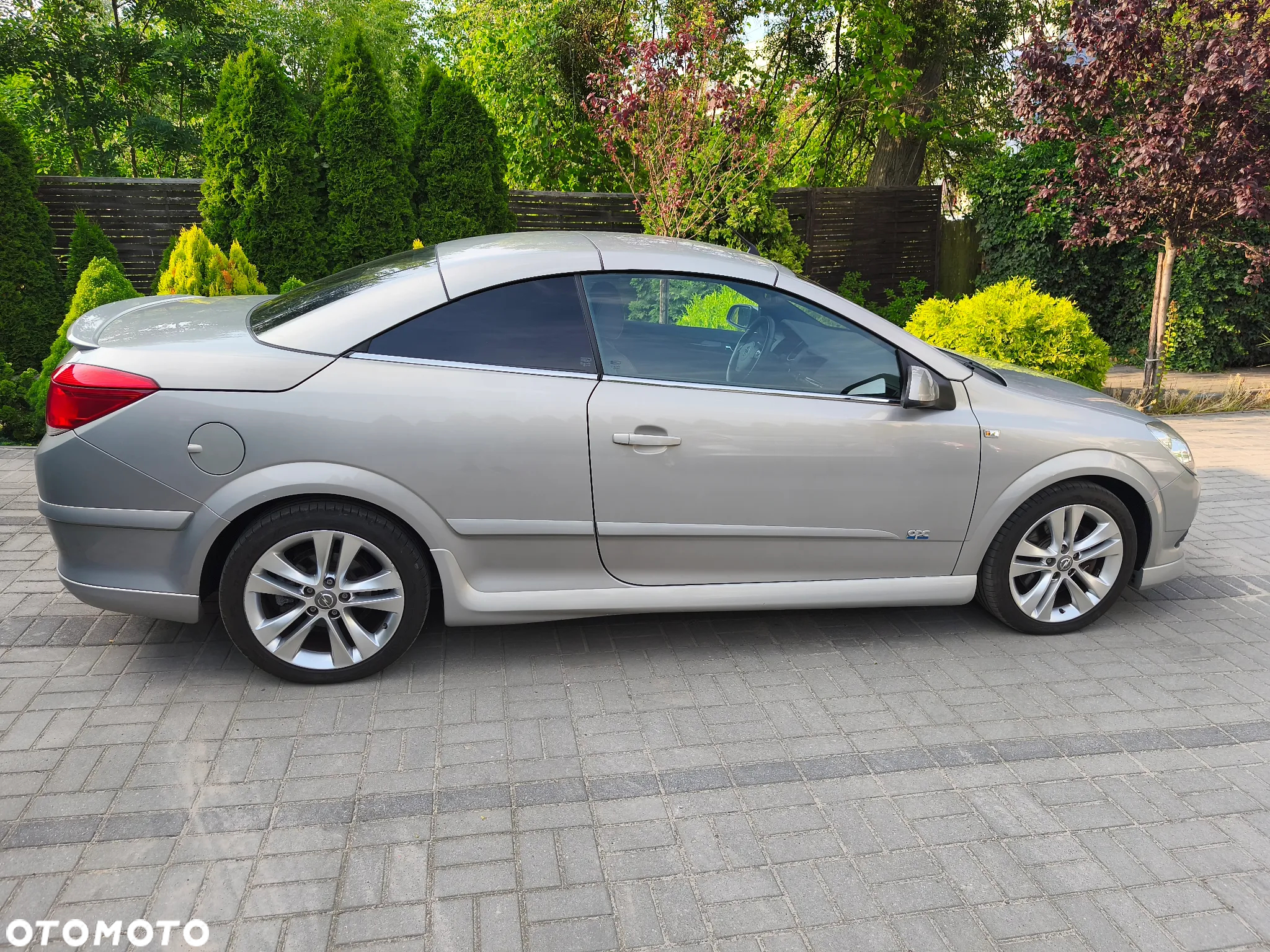 Opel Astra Twin Top 2.0 Turbo Cosmo - 7