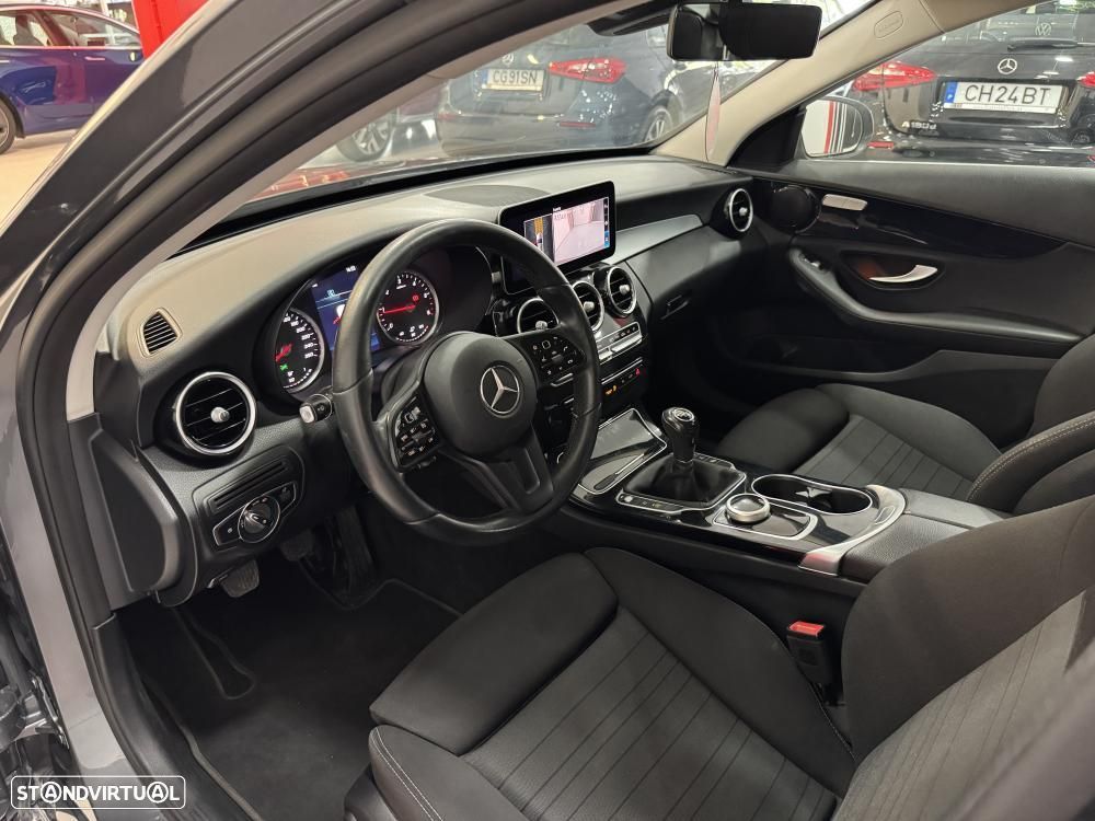 Mercedes-Benz C 180 d Business Solutions - 25