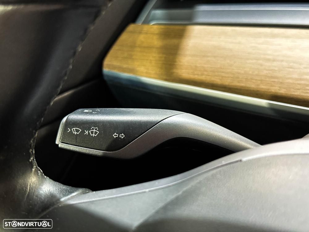 Tesla Model 3 Performance Dual Motor AWD - 39
