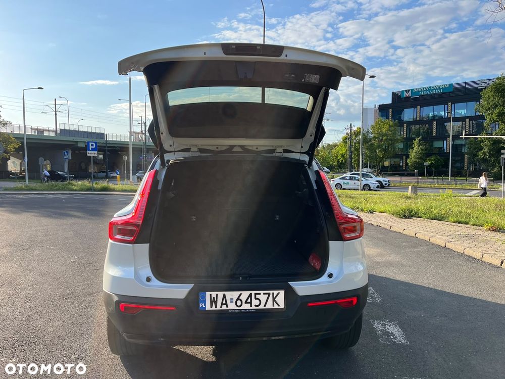 Volvo XC 40 T5 AWD R-Design - 16