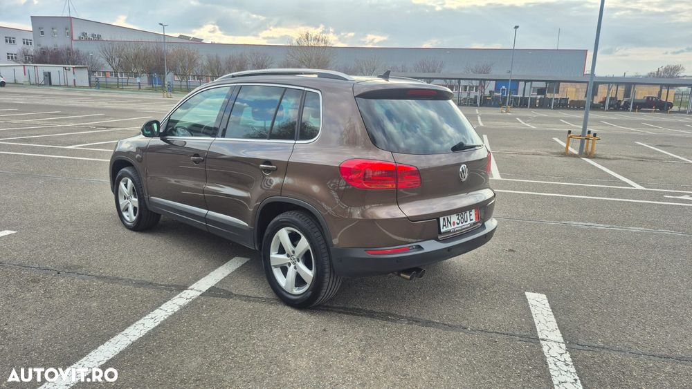 Volkswagen Tiguan 2.0 TDI DPF 4Motion BlueMotion Technology DSG Exclusive - 21