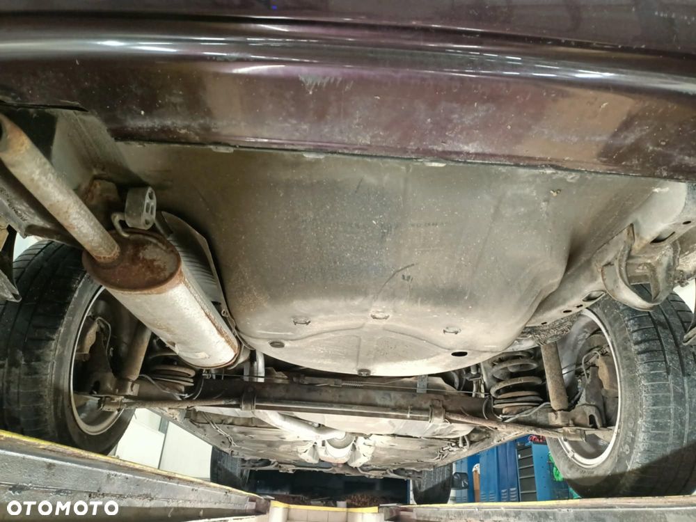 Opel Vectra 2.0 CDX - 33
