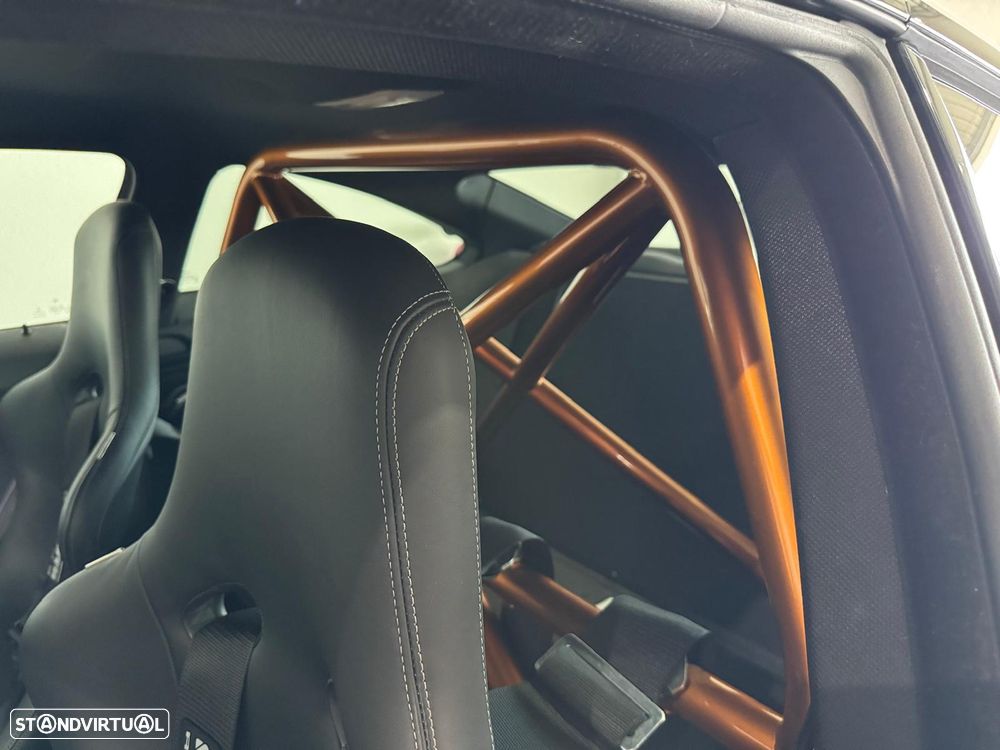 BMW M4 GTS - 31