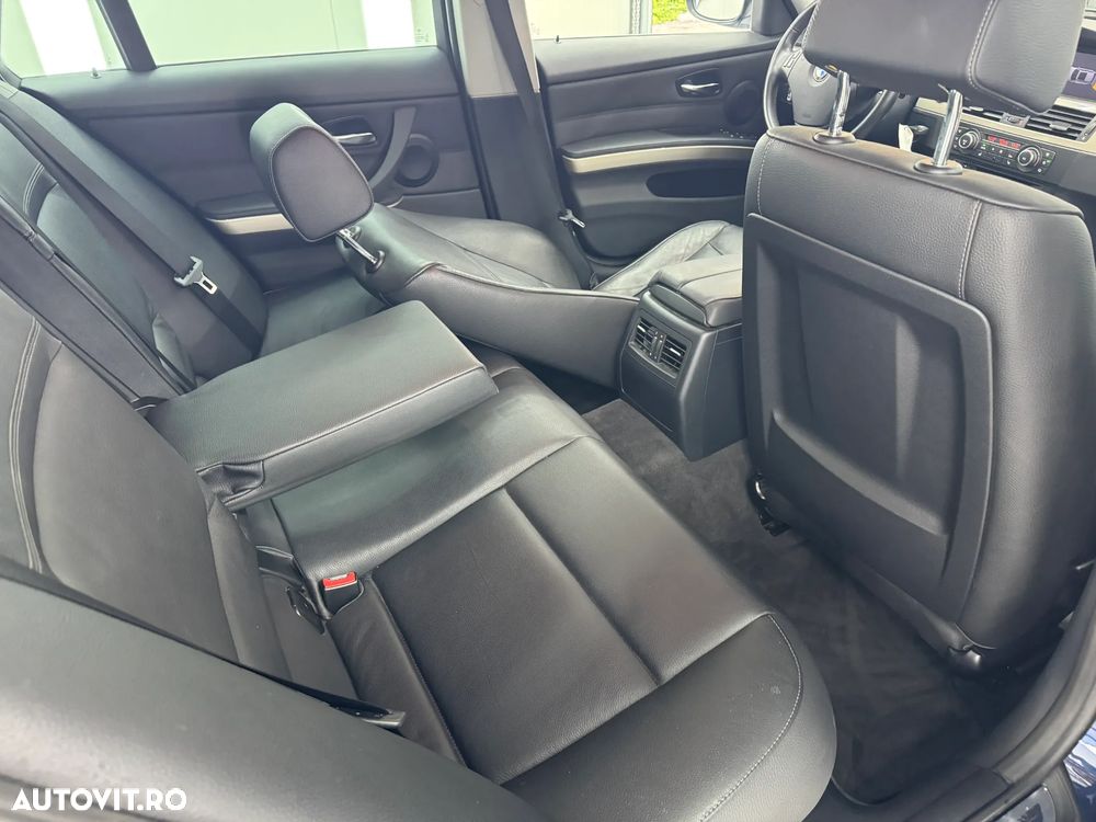 BMW Seria 3 320d DPF Aut. Edition Exclusive - 5