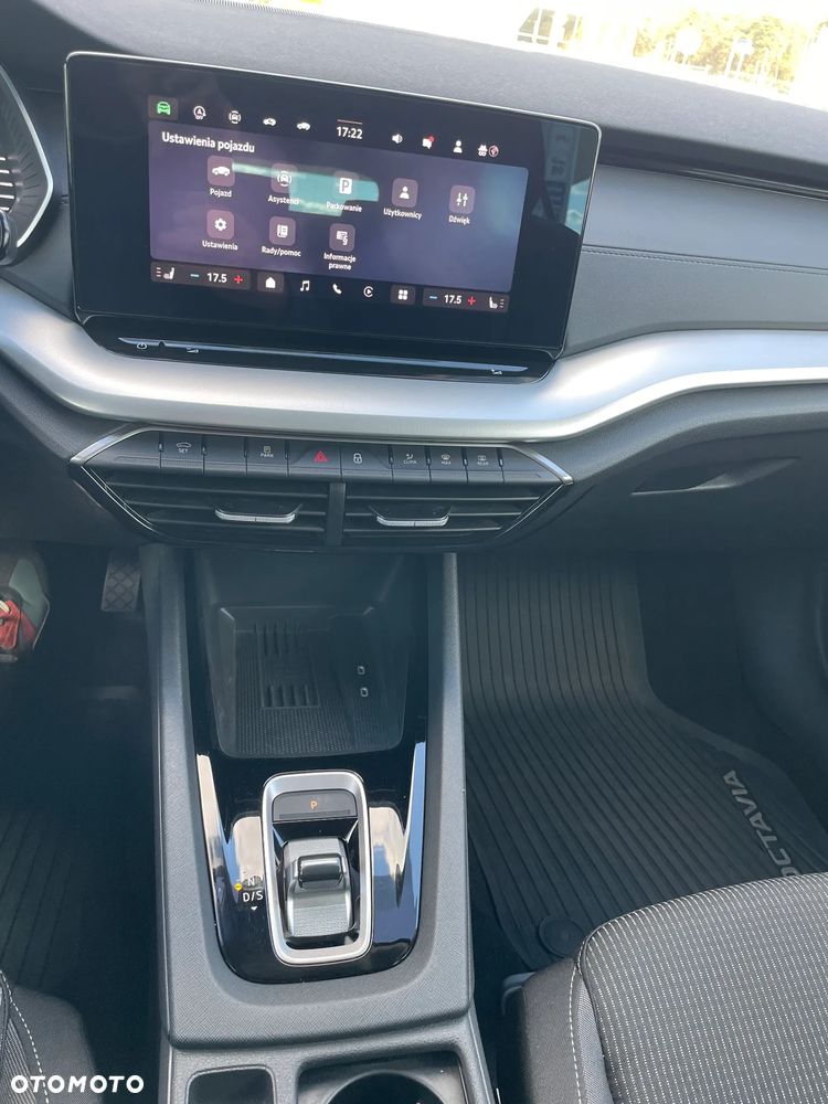 Skoda Octavia 1.5 TSI mHEV Selection DSG - 29