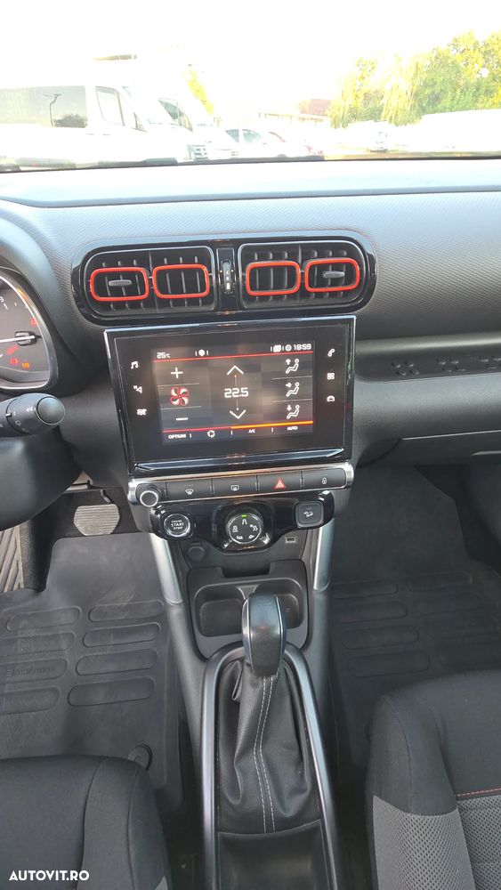 Citroën C3 AIRCROSS 1.2 PureTech S&S EAT6 Shine - 12