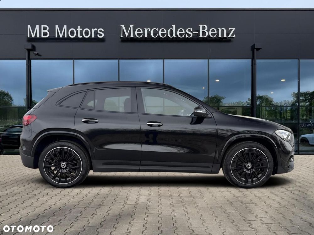 Mercedes-Benz GLA - 6
