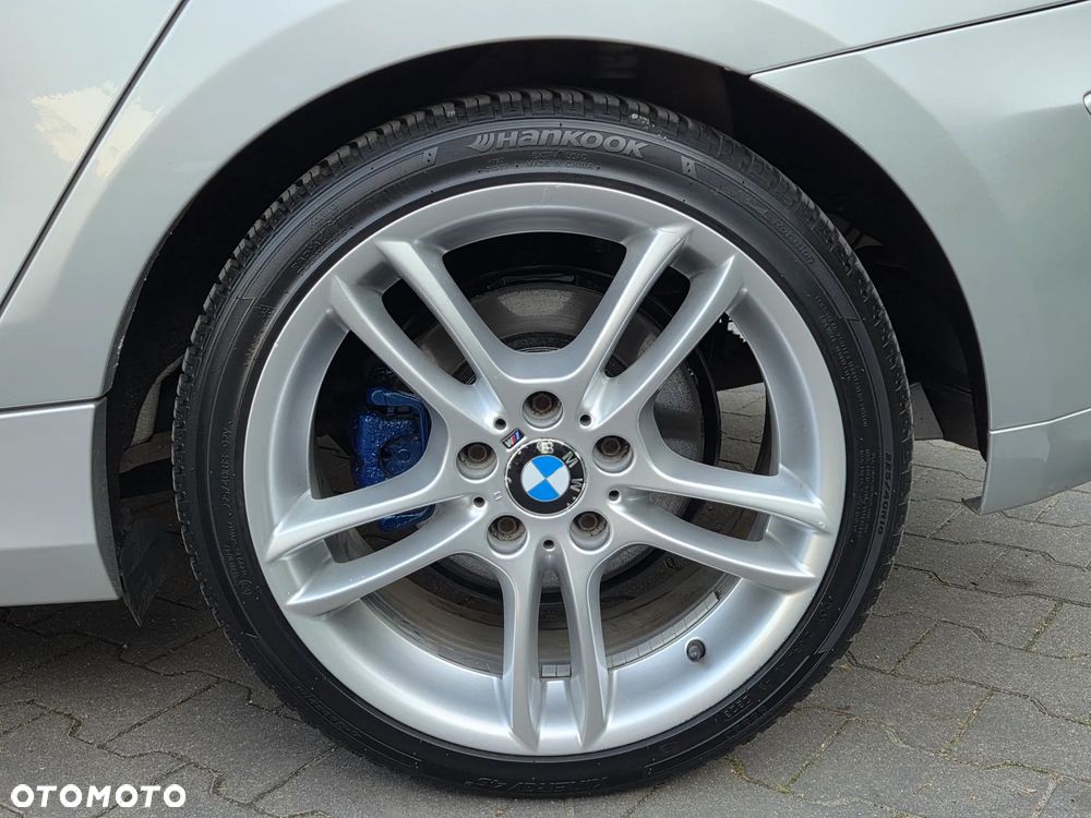 BMW Seria 1 - 32