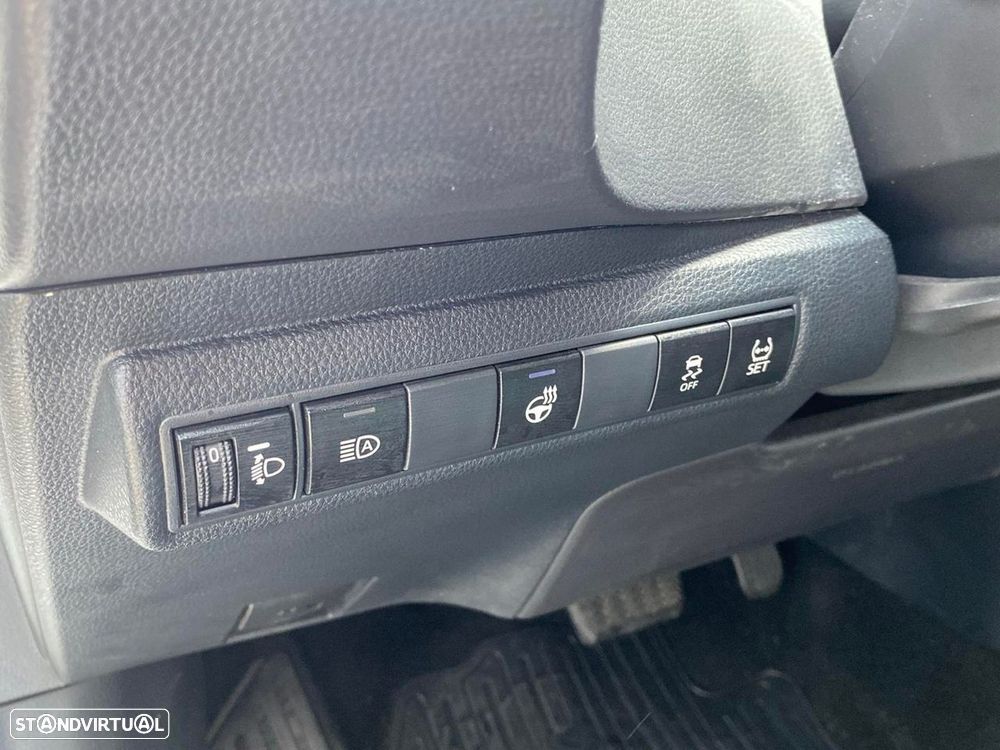 Toyota Corolla SD 1.8 Hybrid Luxury - 15