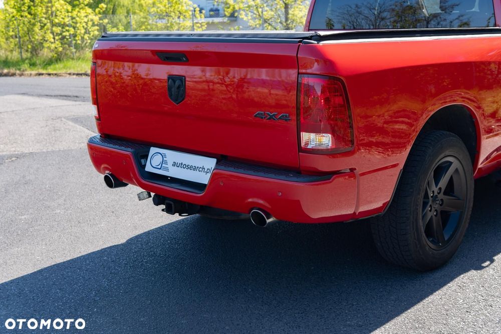 Dodge RAM 5.7 4x4 - 38