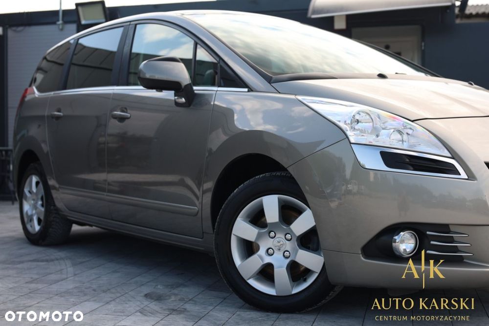 Peugeot 5008 - 13