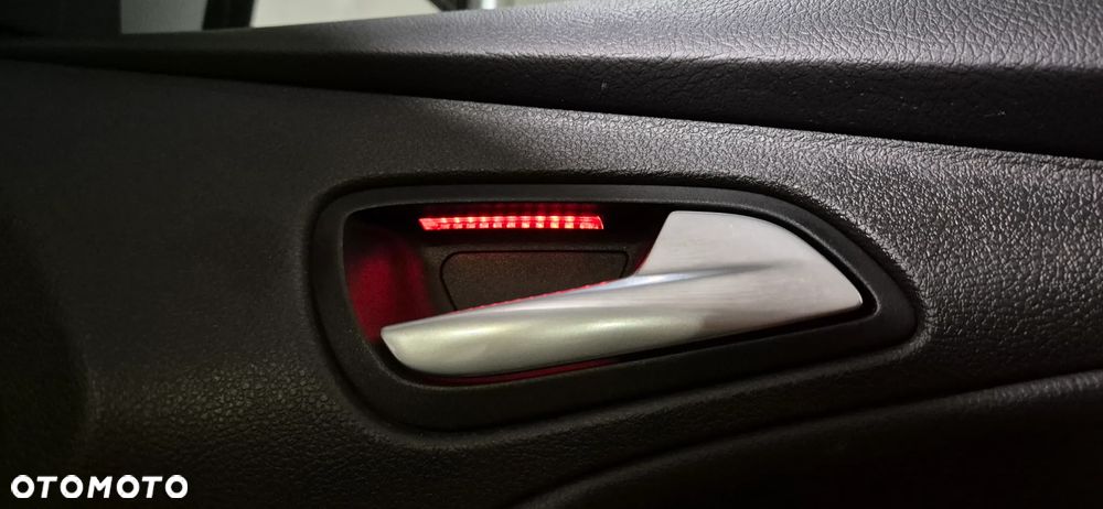 Ford Focus 2.0 EcoBoost ST - 15