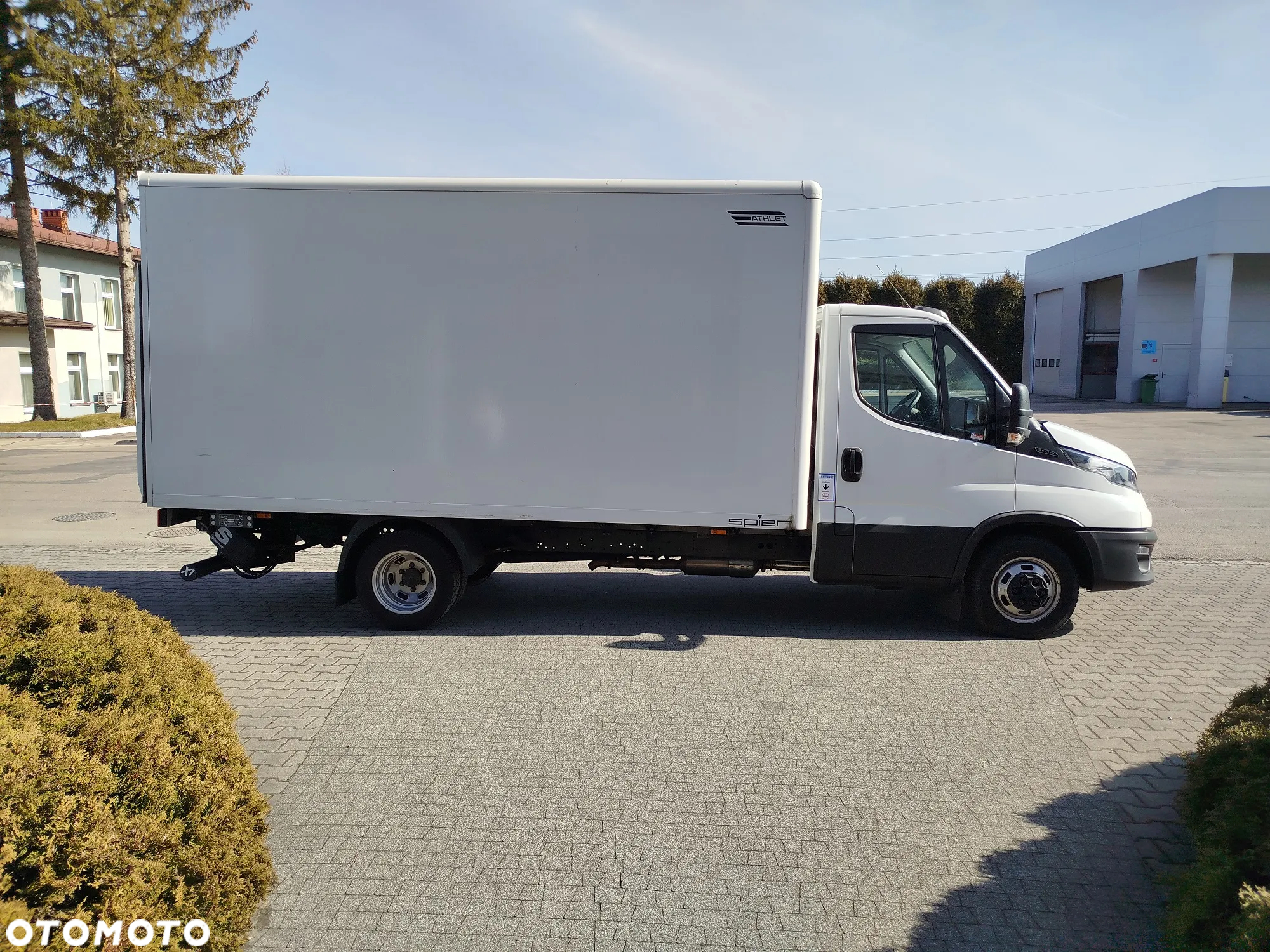 Iveco DAILY 35C16 KONTENER Z WINDĄ (750kg) - 6
