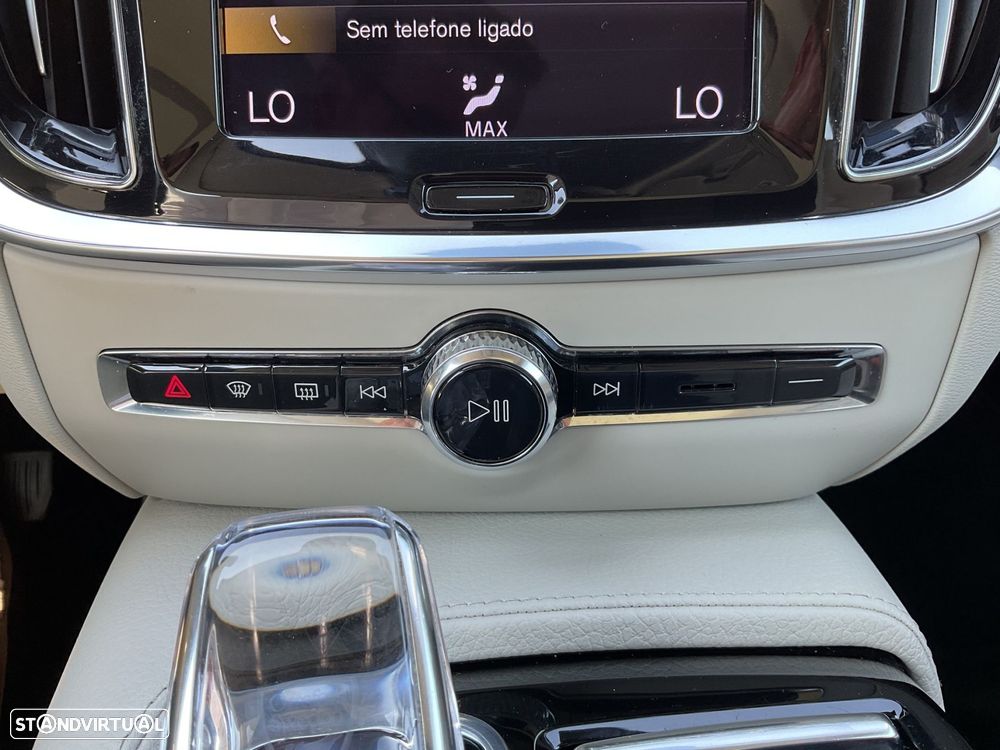 Volvo V60 2.0 T6 AWD TE Inscription - 36