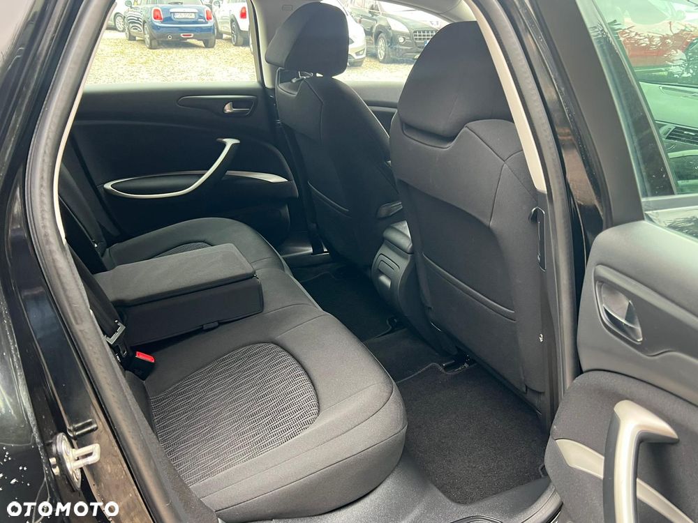 Citroën C5 2.0 HDi Dynamique - 17