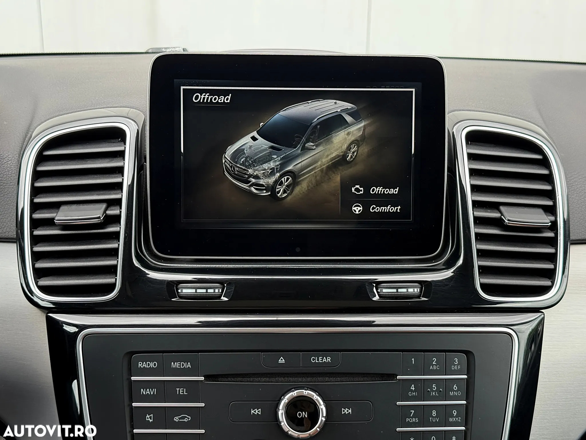Mercedes-Benz GLE 350 d 4MATIC - 33