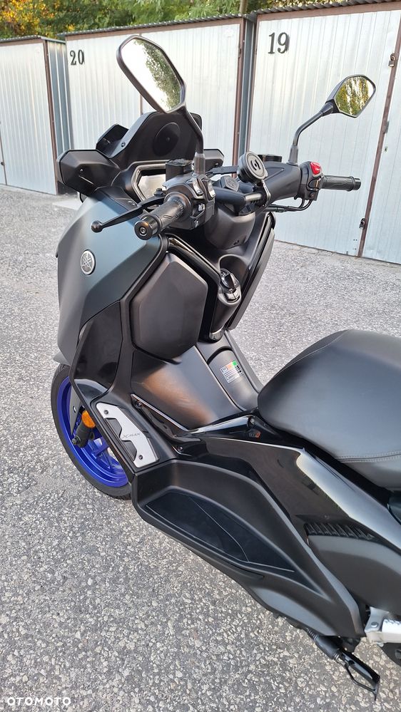 Yamaha X-max - 5