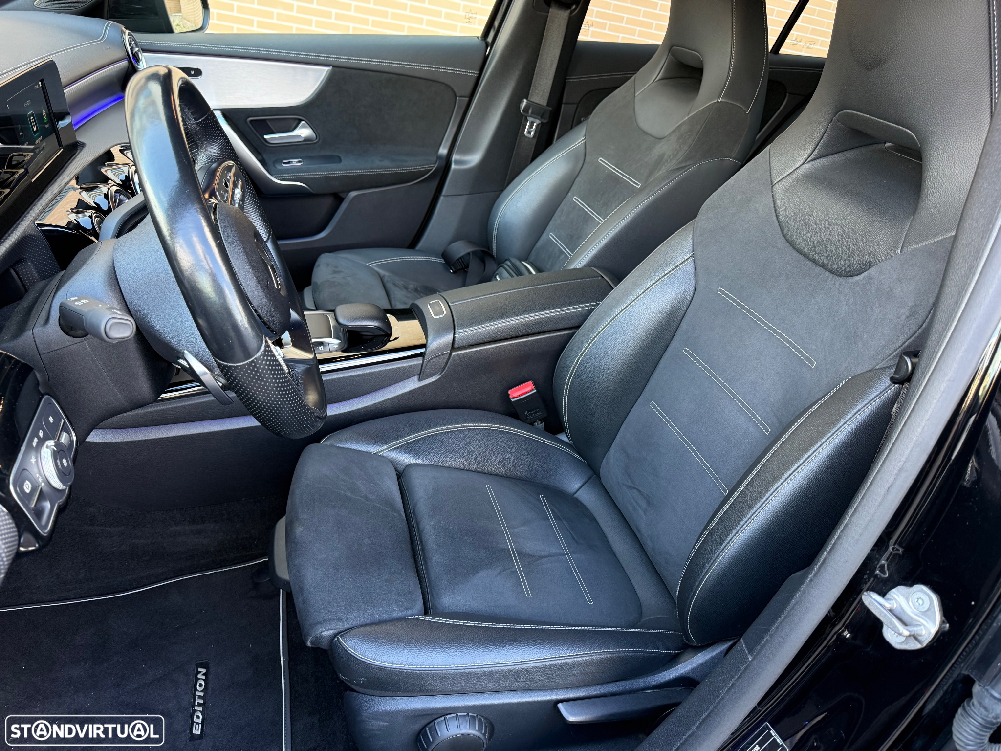 Mercedes-Benz A 250 e AMG Line - 21