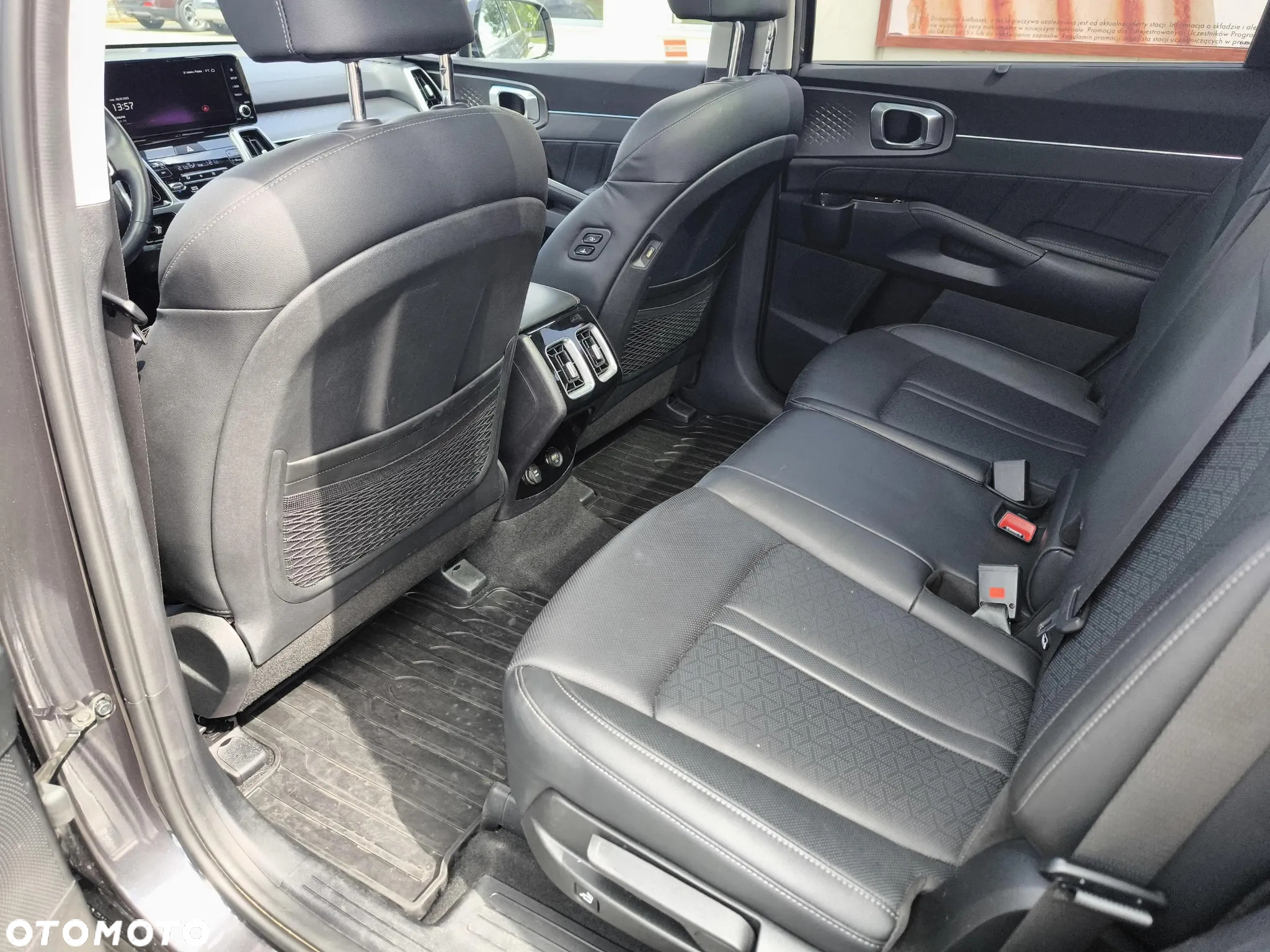 Kia Sorento 1.6 T-GDI HEV XL 4WD 7os - 17
