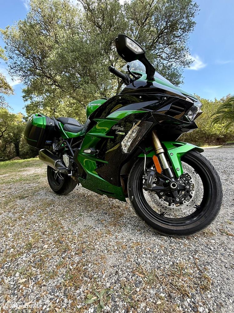 Kawasaki Ninja H2 SX Performance - 3