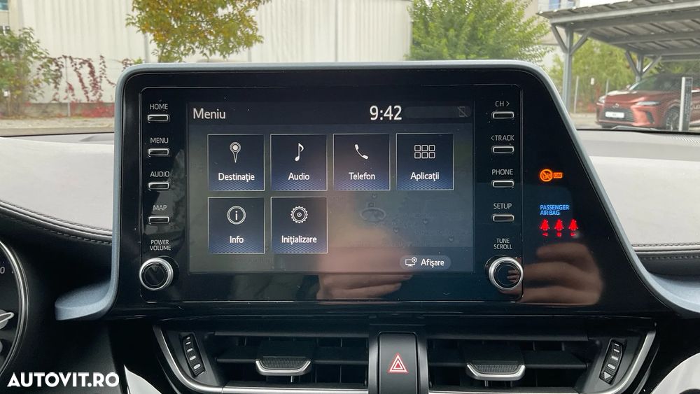 Toyota C-HR 1.8 HSD 4x2 CVT C-ult LED - 24