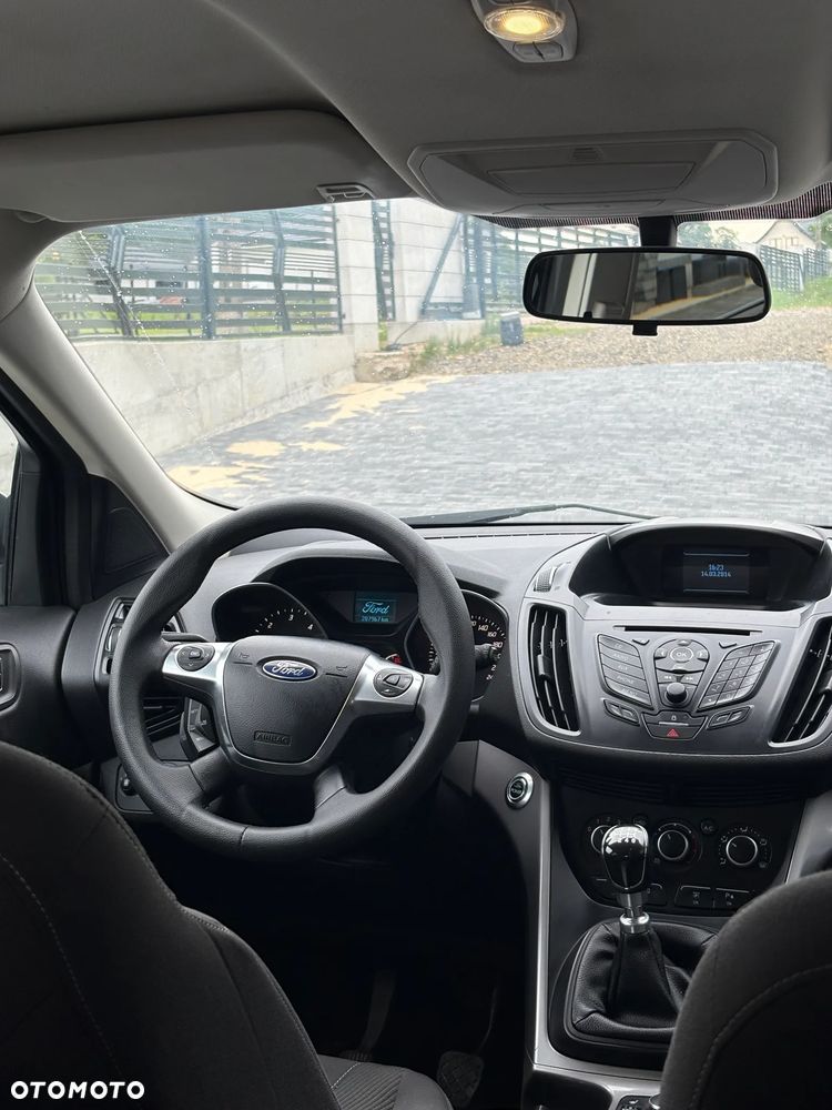 Ford Kuga - 19