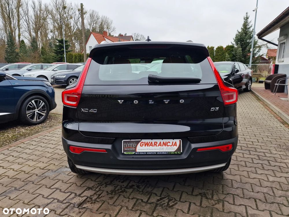 Volvo XC 40 D3 Momentum Pro - 10