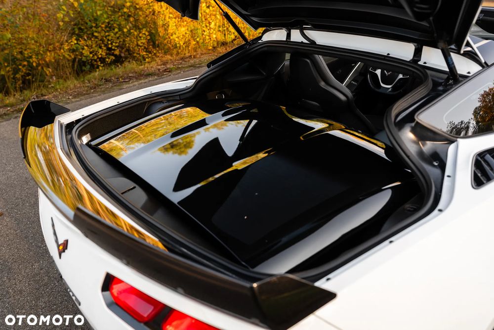 Chevrolet Corvette Stingray LT1 6.2 V8 - 28