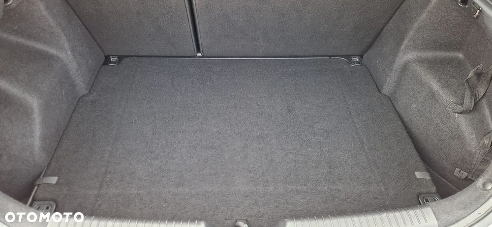 Kia Ceed 1.6 GDI Vision - 27