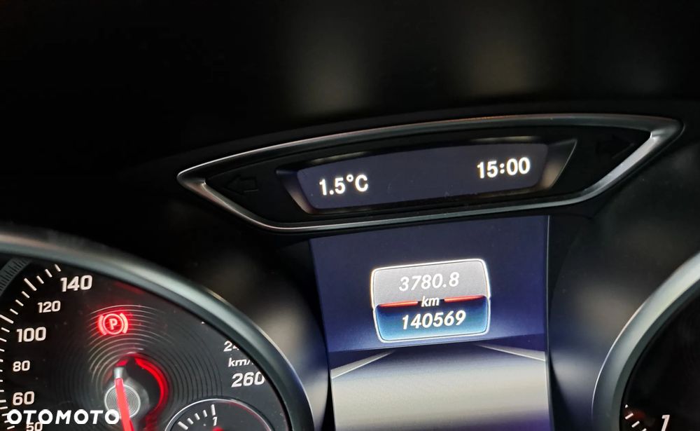 Mercedes-Benz CLA 180 d - 7