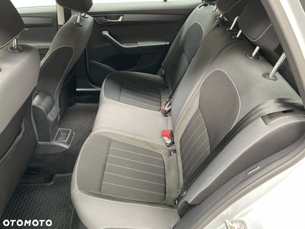 Skoda Fabia 1.0 TSI Style - 17