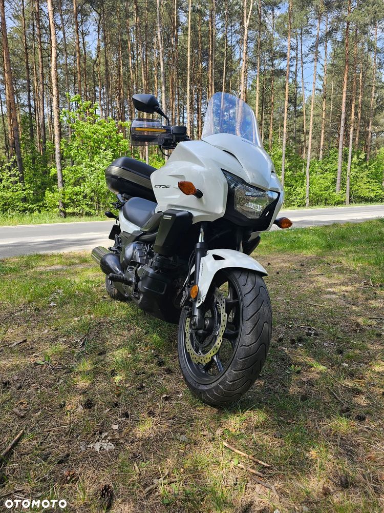 Honda CTX - 2
