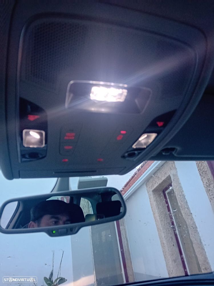 Audi A6 Avant 2.0 TDi S-line S tronic - 15