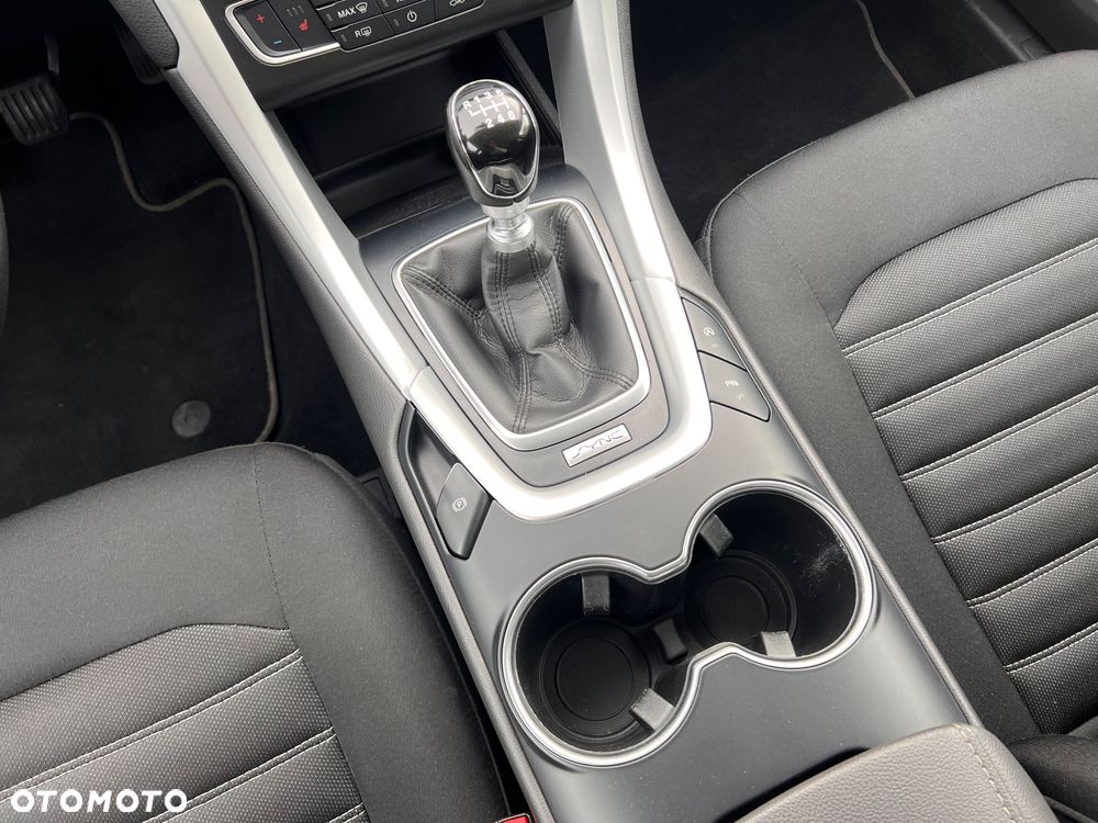 Ford Mondeo - 30