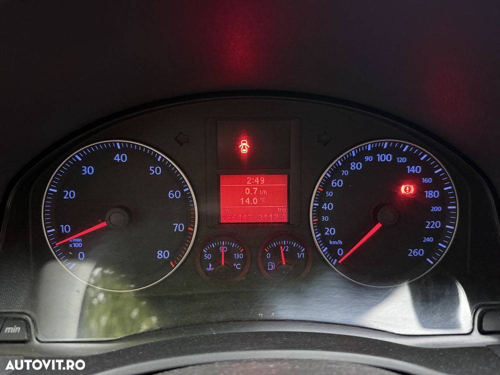VOLKSWAGEN Golf 2005 — imagine 16
