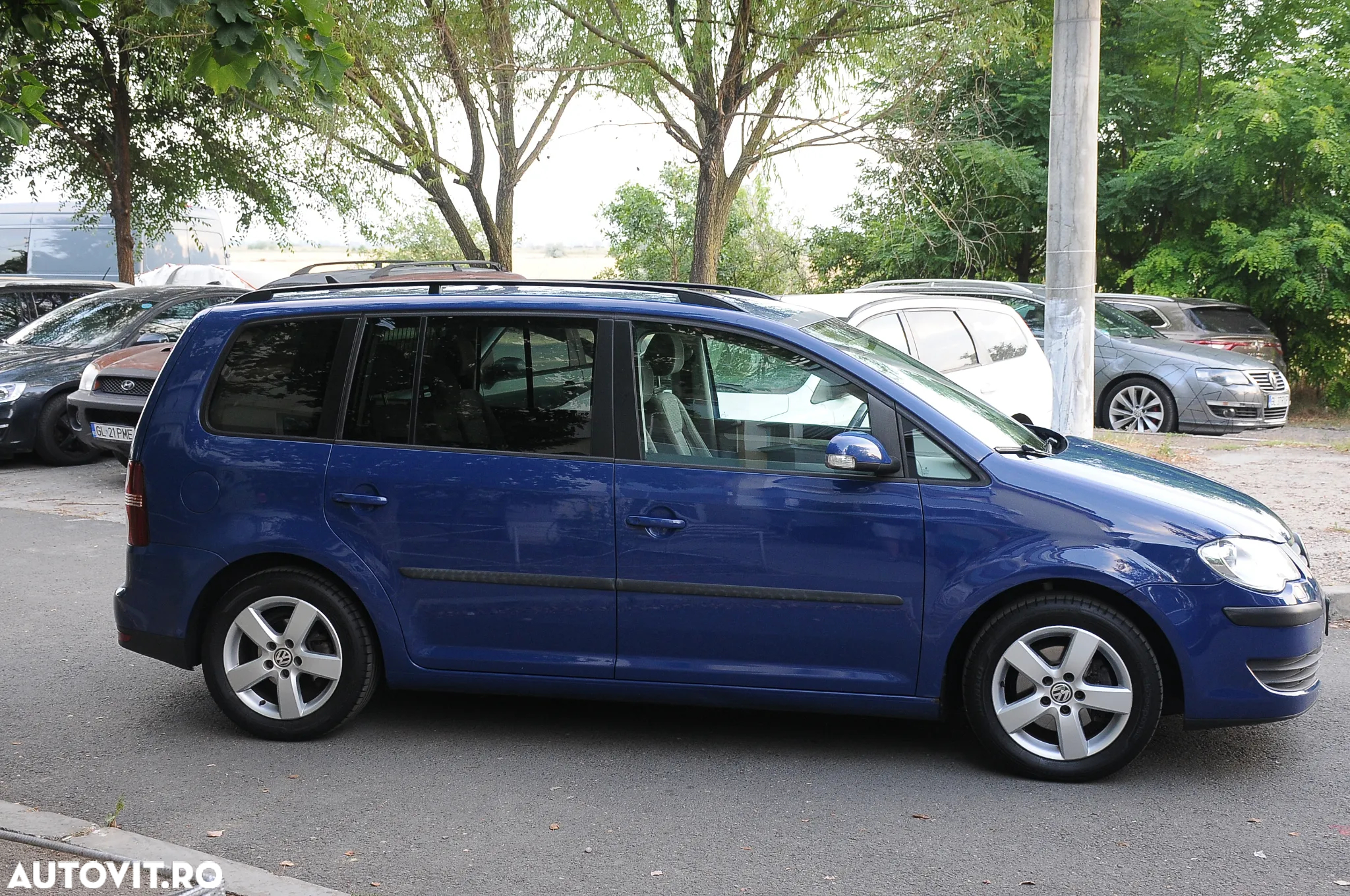 Volkswagen Touran 1.9 TDI - 2