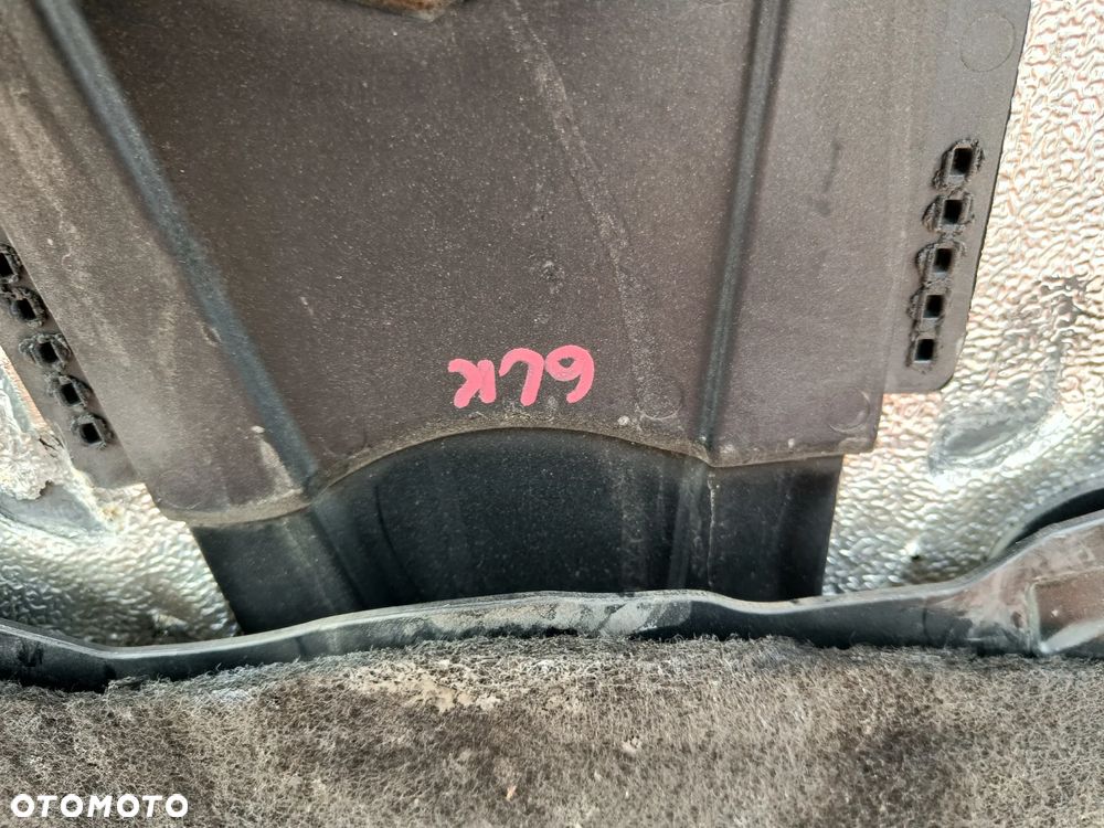 MERCEDES W204 W207 W212 X204 3.0 V6 350 CDI OM 642 OSŁONA POKRYWA NA SILNIK SILNIKA A6420106467 - 12