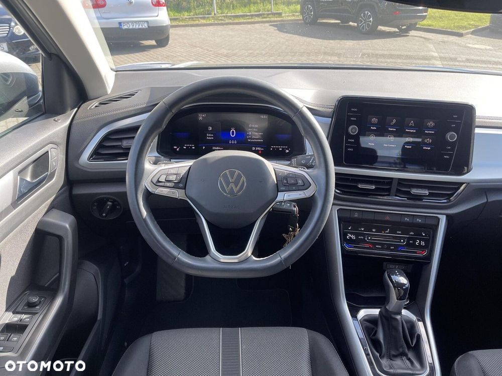 Volkswagen T-Roc - 11